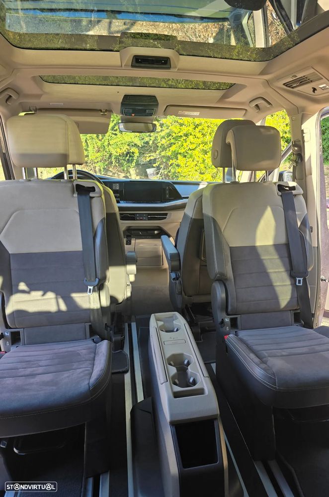 VW Multivan - 12