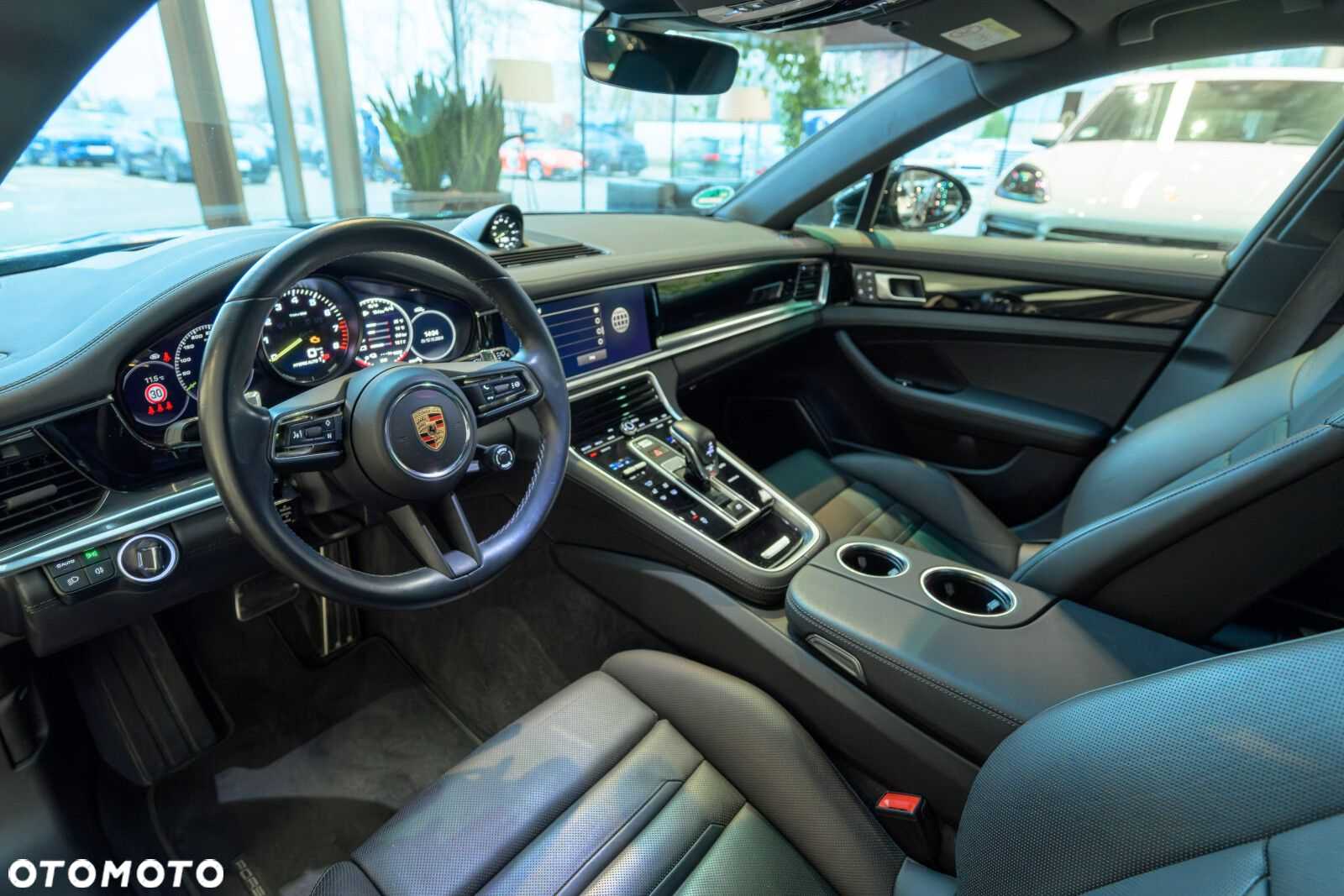 Porsche Panamera - 7