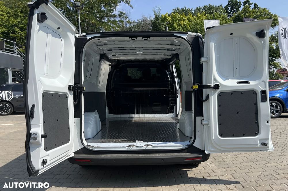 Maxus Deliver 7 - 13