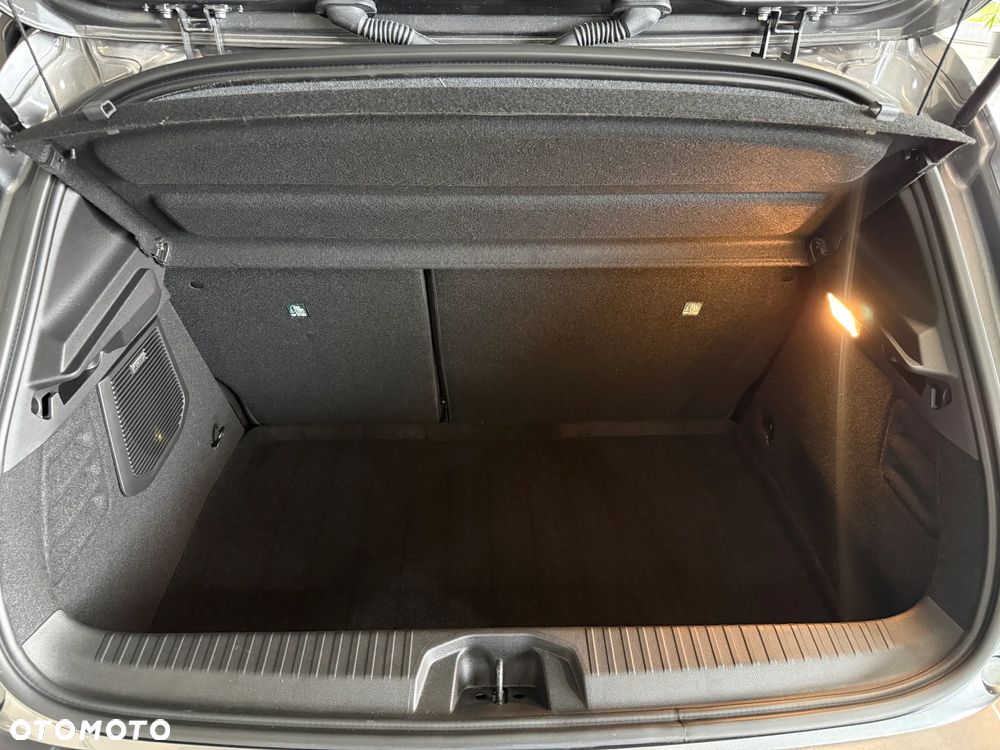 Mitsubishi Colt 1.6 F HEV Instyle - 10