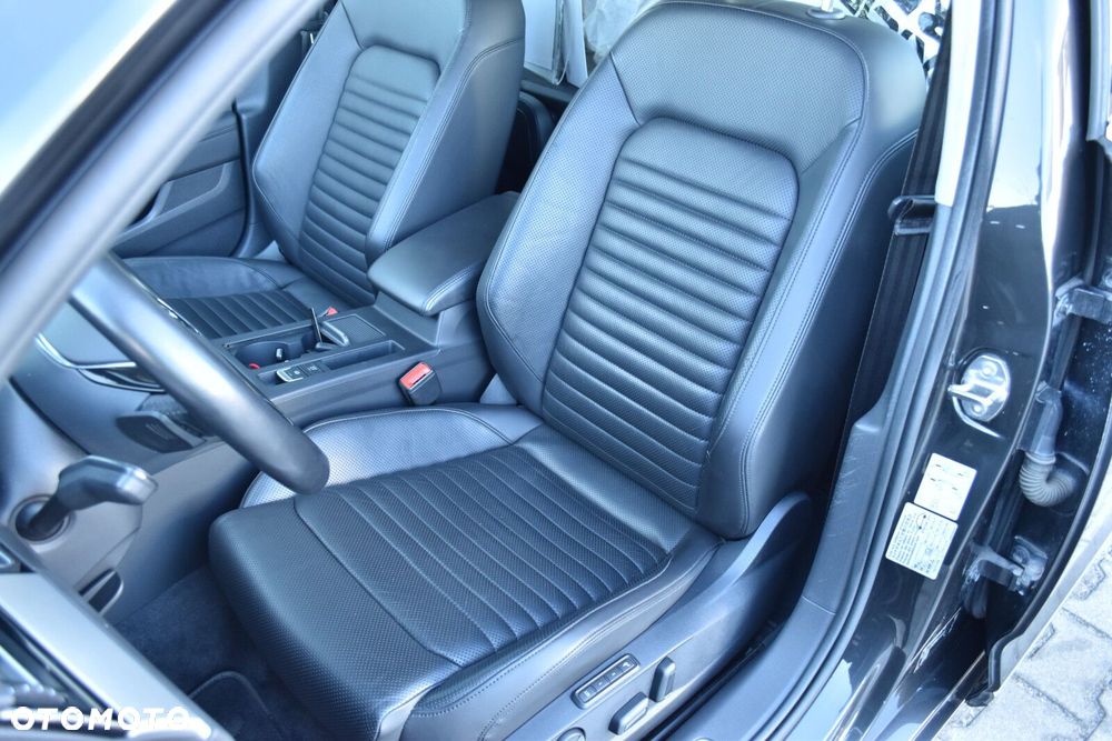 Volkswagen Passat - 29