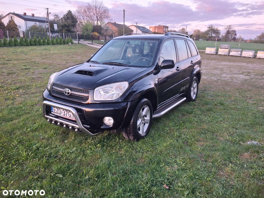 Toyota RAV4 2.0 D-4D 4x4 - 1