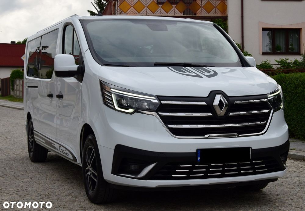 Renault Trafic - 32