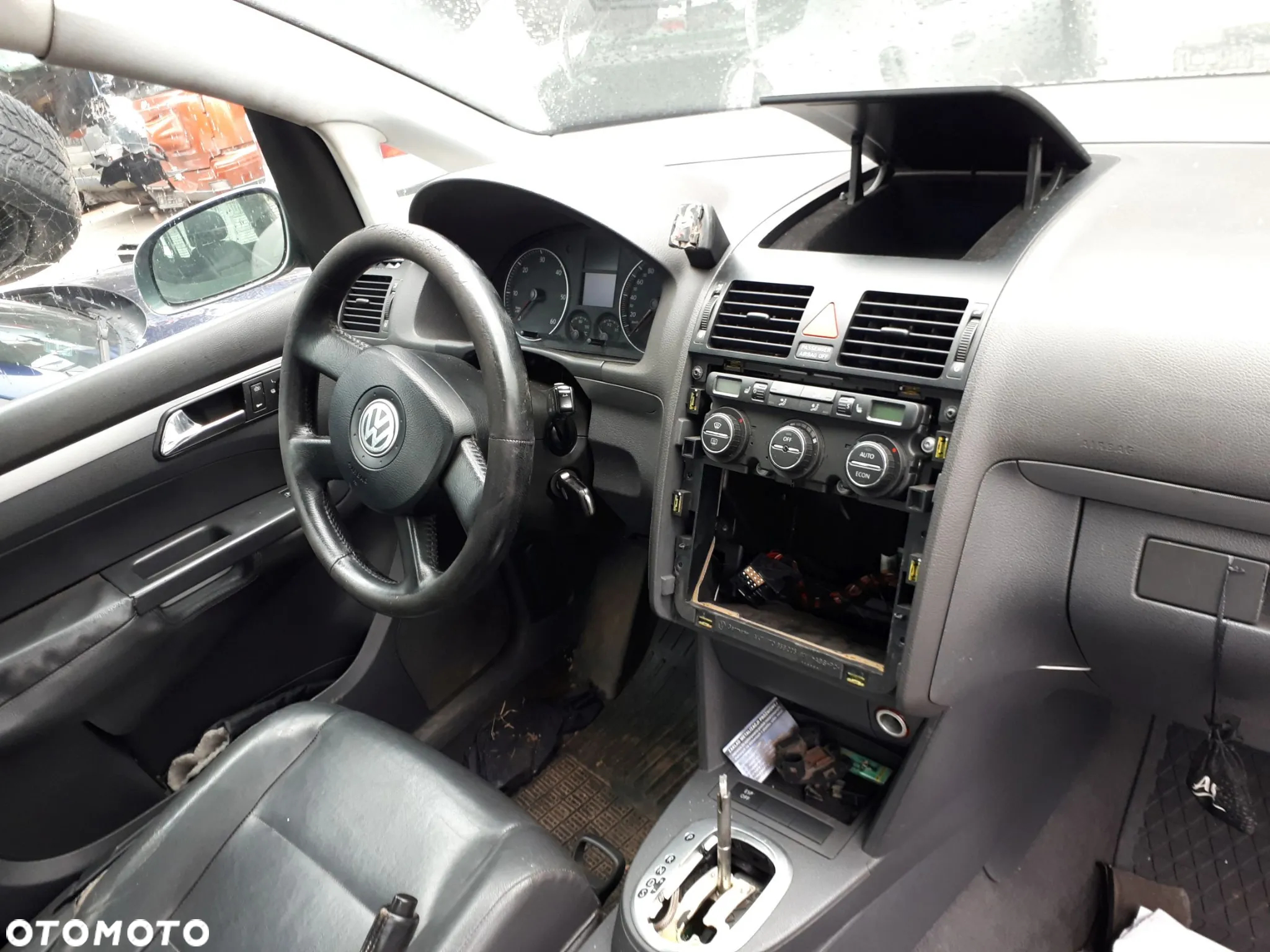 VW TOURAN I 03-06 LAMPA TYŁ TYLNA PRAWA LEWA - 26