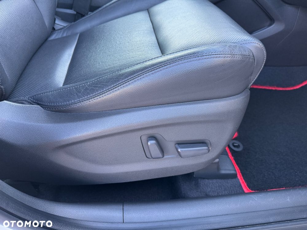 Hyundai Tucson blue 1.7 CRDi 2WD Trend - 11