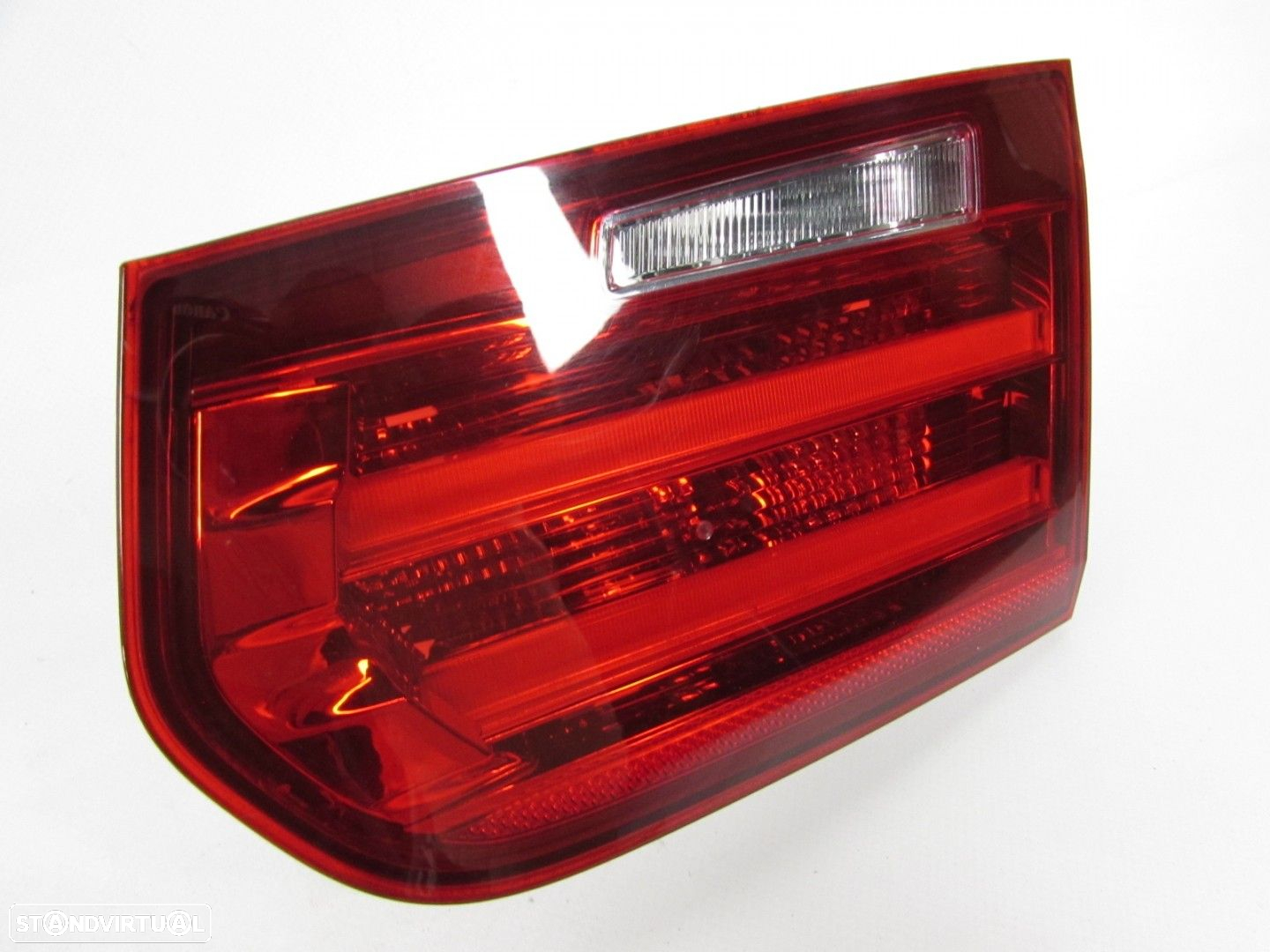 Farolim da mala Direito/Trás Seminovo/ Original BMW 3 (F30, F80)/BMW 3 Touring (... - 2