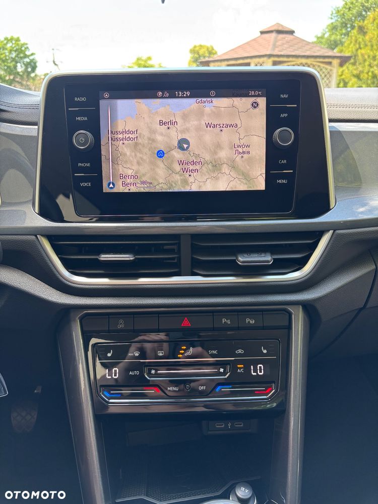 Volkswagen T-Roc 2.0 TDI Life Plus - 24