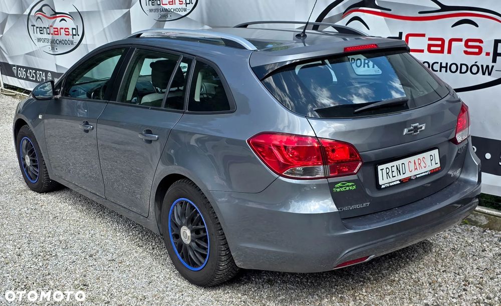 Chevrolet Cruze 1.6 LT - 13