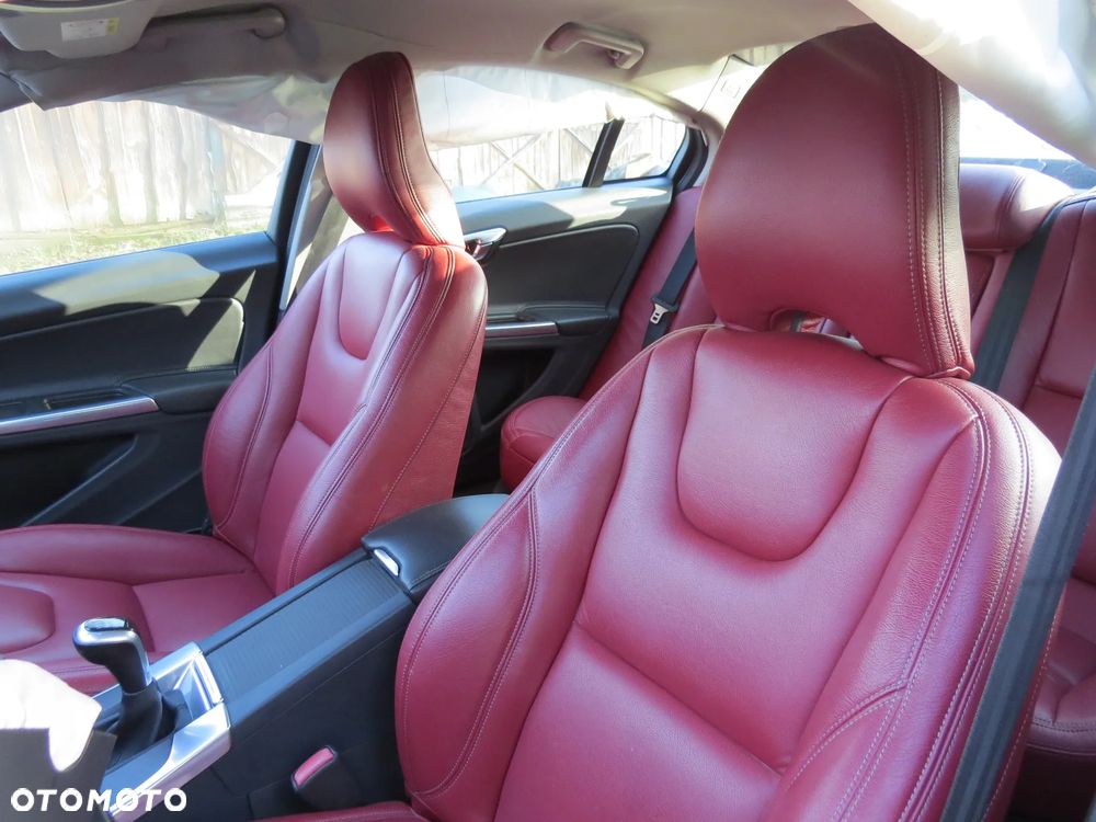 VOLVO S60 II 2.0 D2 LAKIER 717-46 NA CZĘŚCI - 16