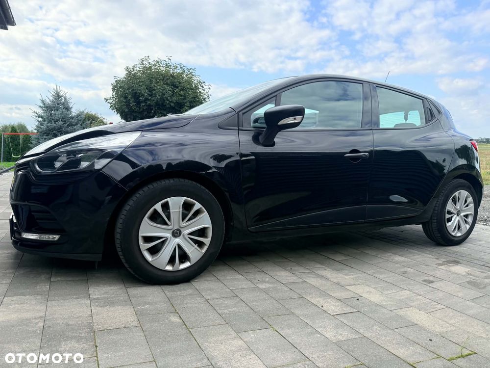 Renault Clio 1.2 16V Life - 4