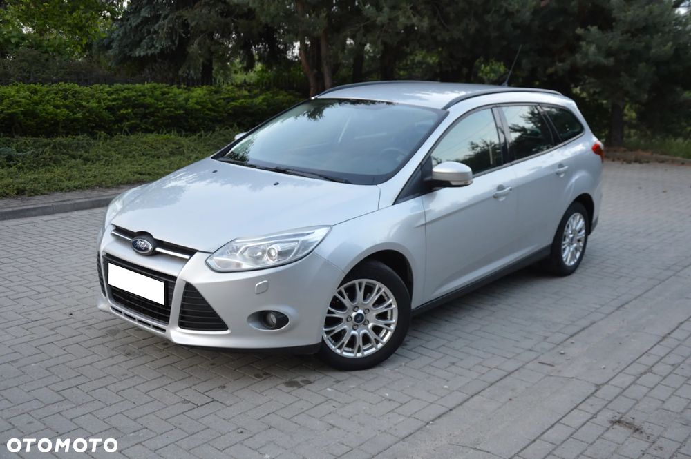 Ford Focus 1.6 TDCi DPF SYNC Edition - 1