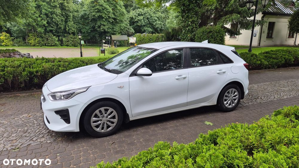 Kia Ceed 1.6 CRDi mHEV L - 10