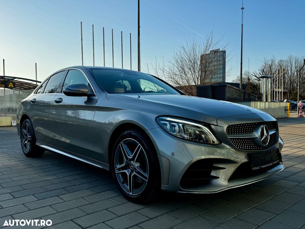 Mercedes-Benz C 200 4Matic 9G-TRONIC AMG Line - 5