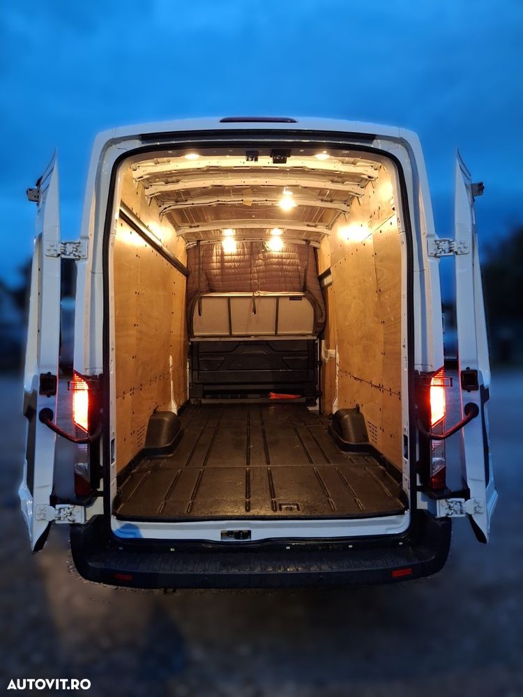 Ford Transit 350E Trend - 11