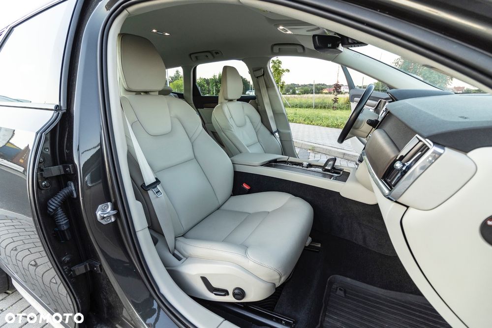 Volvo V90 - 35