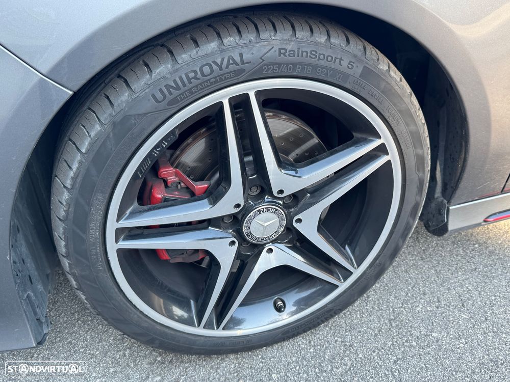 Mercedes-Benz CLA 220 CDI 7G-DCT AMG Line - 21