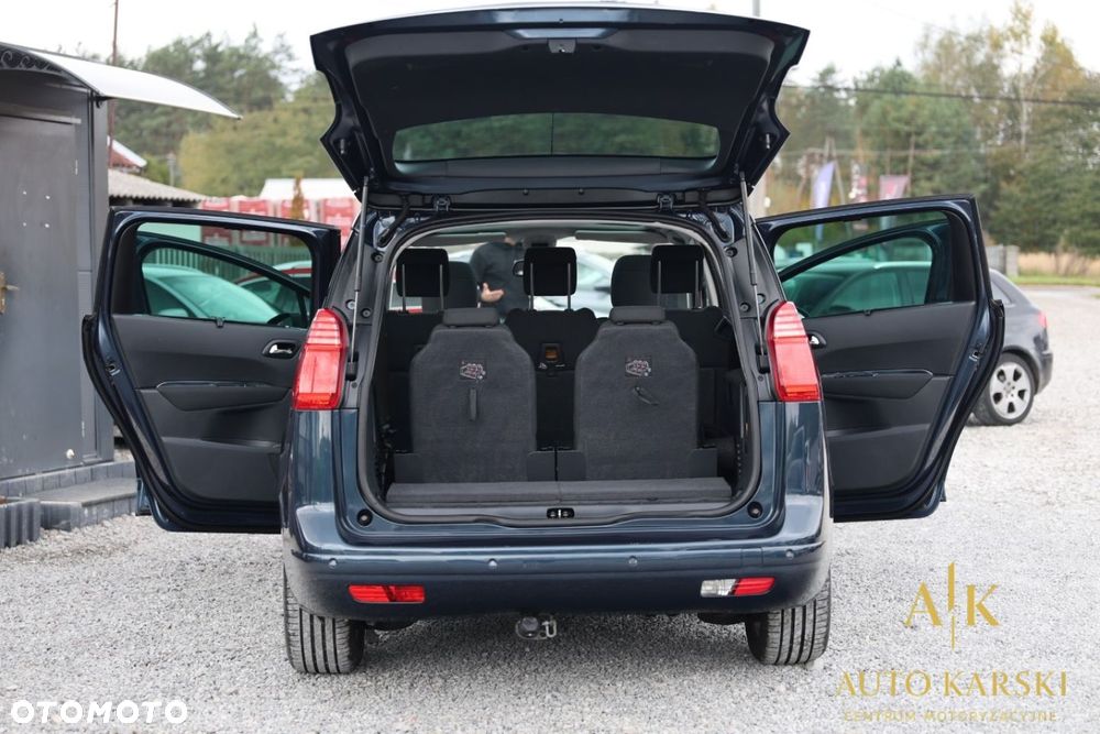 Peugeot 5008 - 13