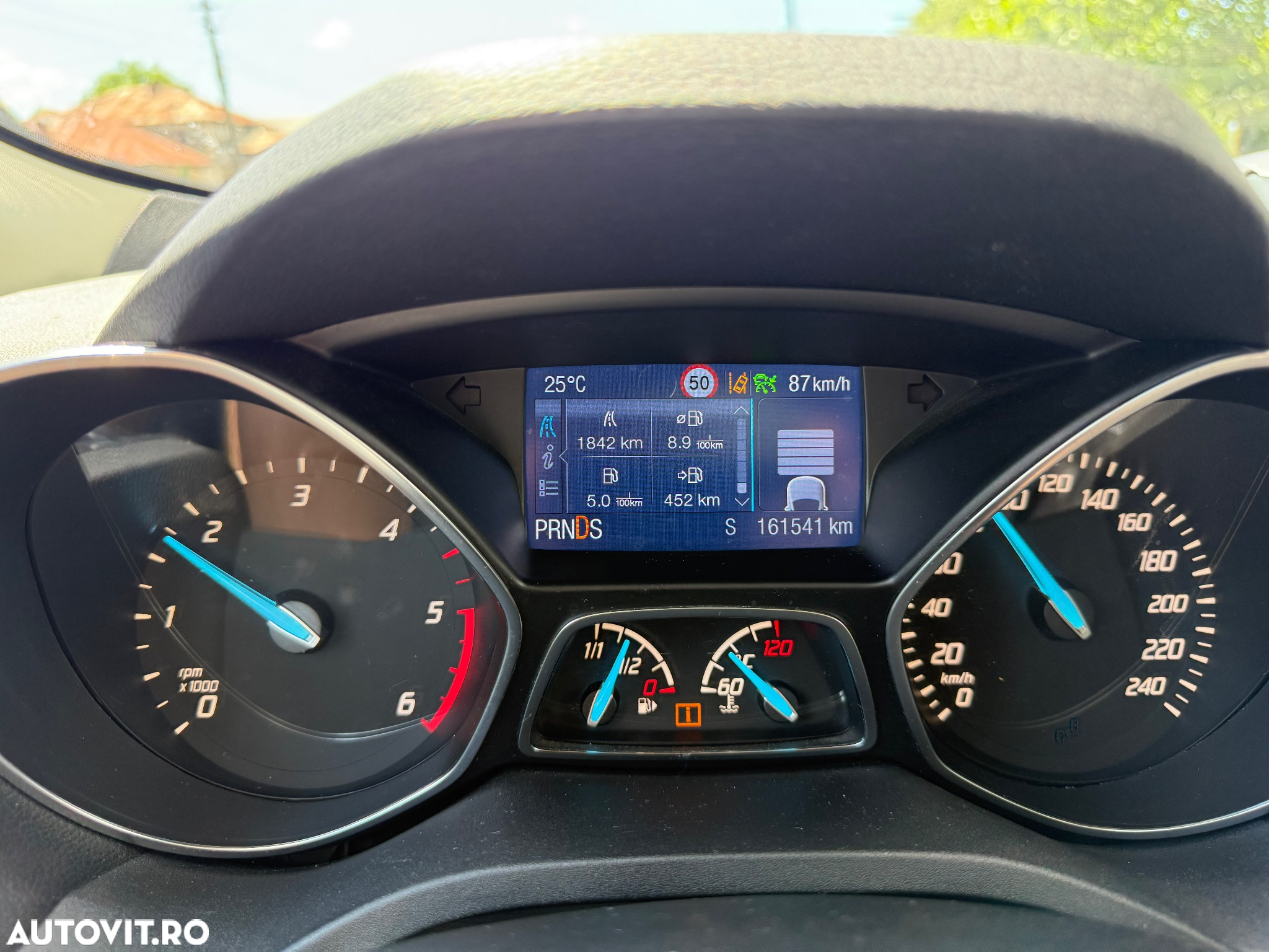 Ford Kuga 2.0 TDCi 4WD Powershift Titanium - 31