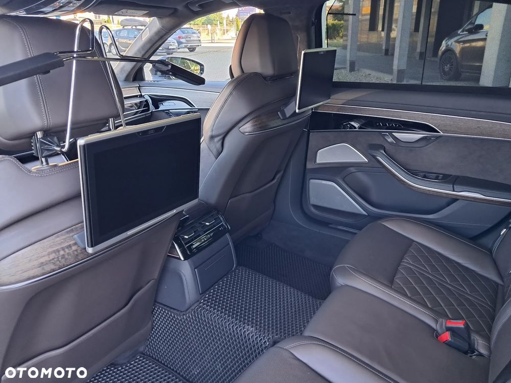 Audi A8 L 55 TFSI mHEV Quattro Tiptr - 12