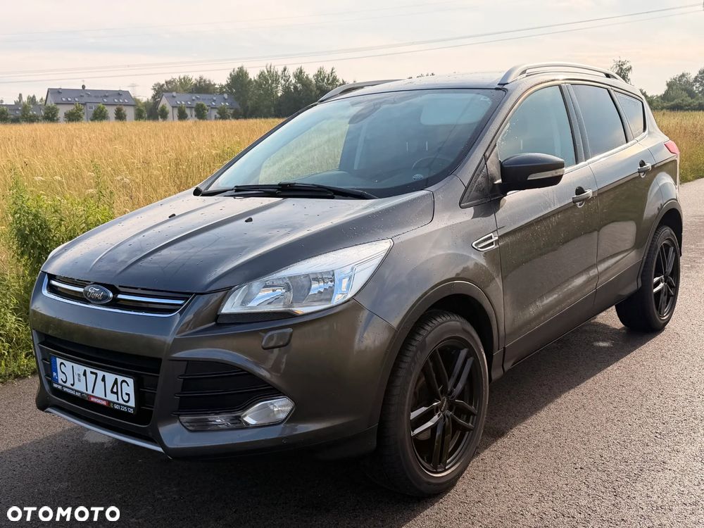 Ford Kuga 1.5 EcoBoost 2x4 Titanium - 1