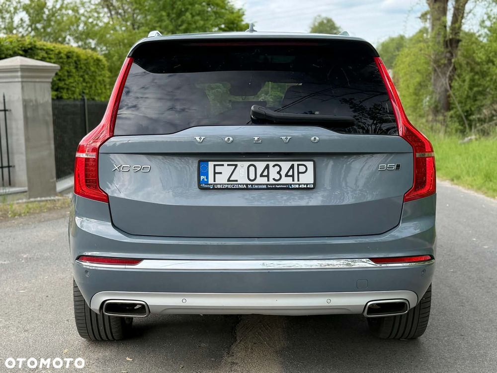 Volvo XC 90 - 3