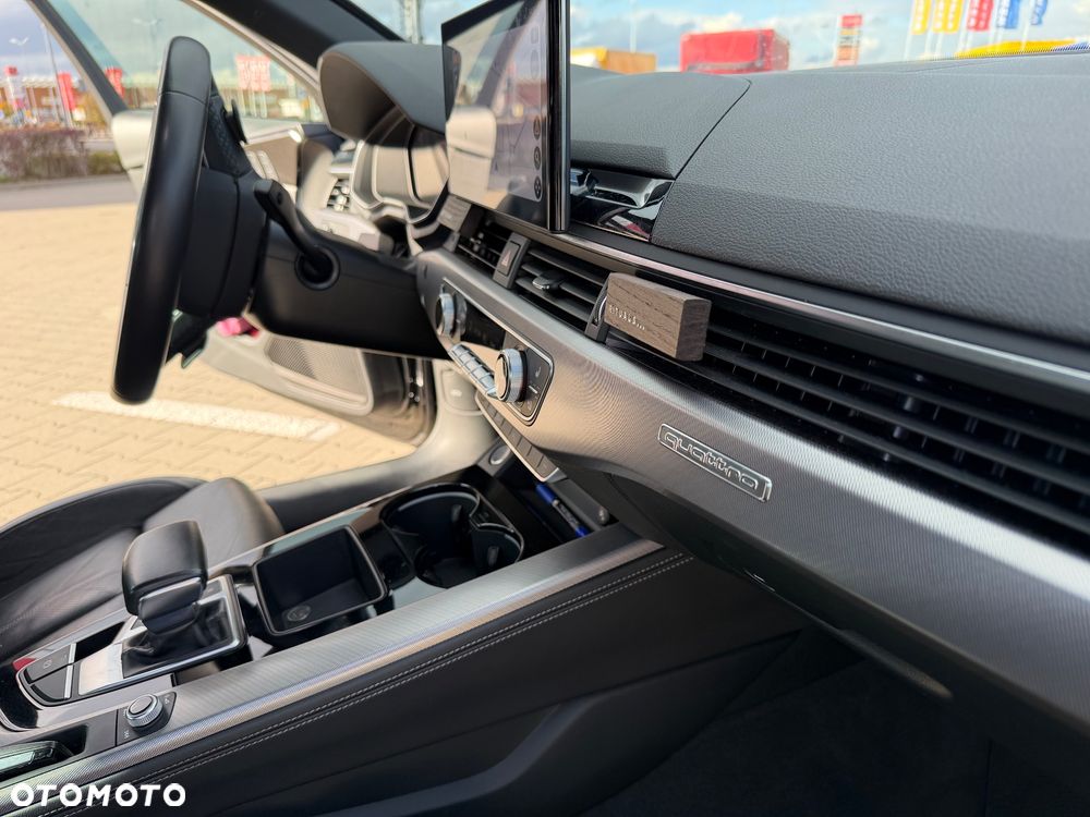 Audi A4 Limousine - 18