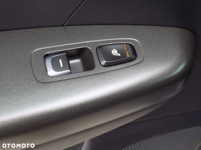 Kia Sportage 1.6 GDI 2WD DREAM-TEAM EDITION - 38