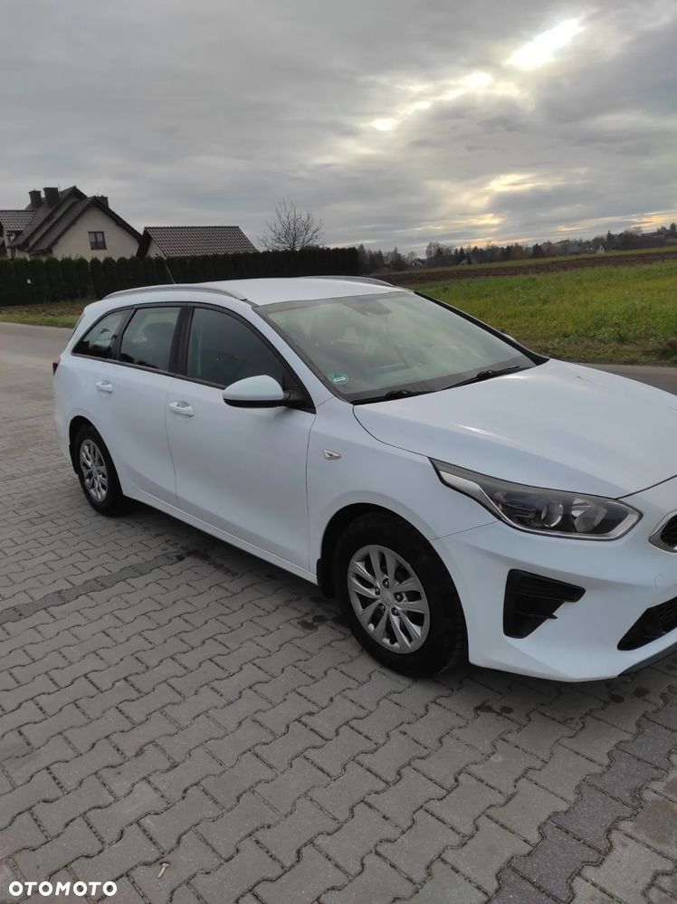 Kia Ceed 1.6 CRDi SCR S - 4