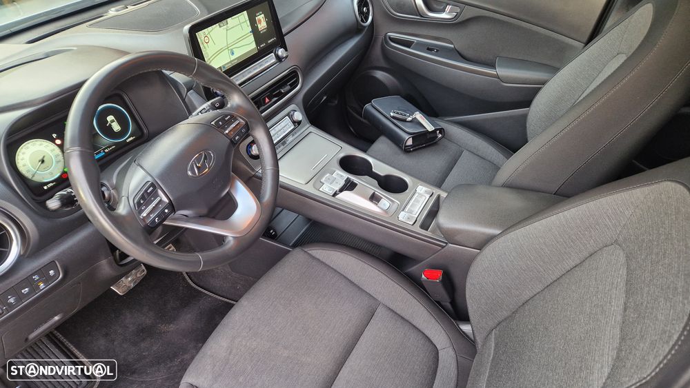 Hyundai Kauai 64 kWh Premium+LED - 13