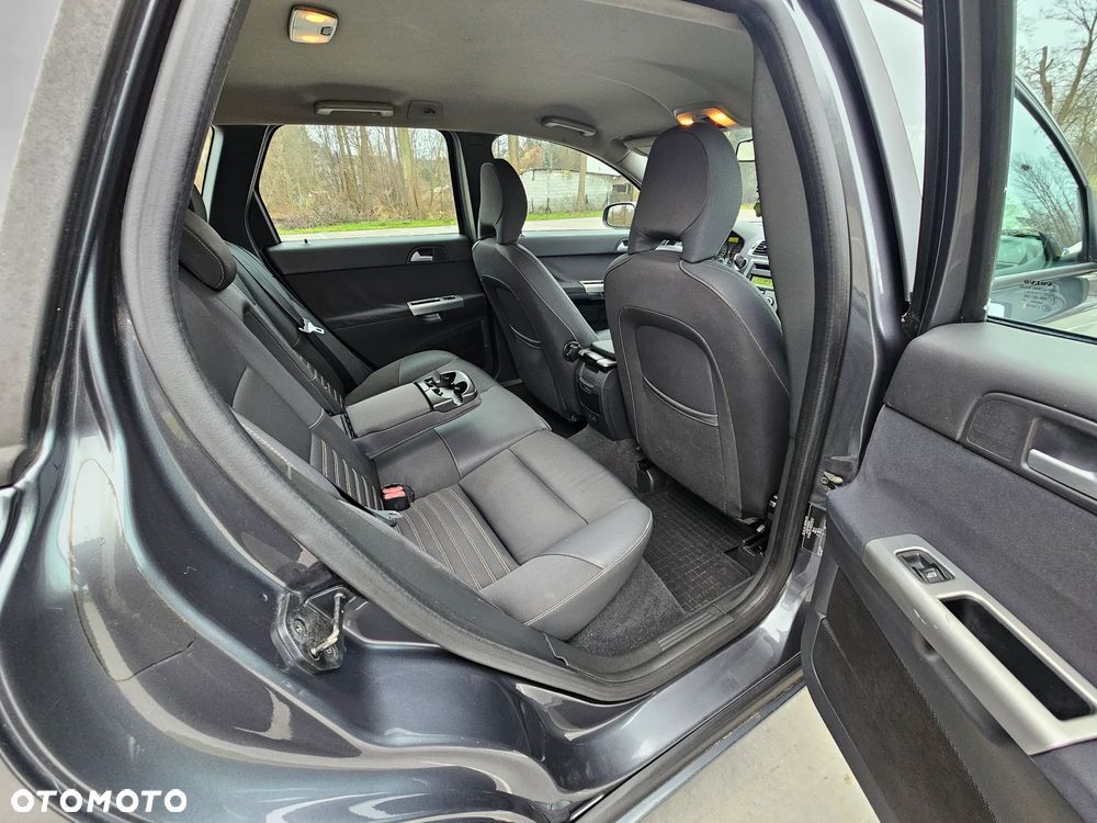 Volvo V50 2.0D Momentum - 8