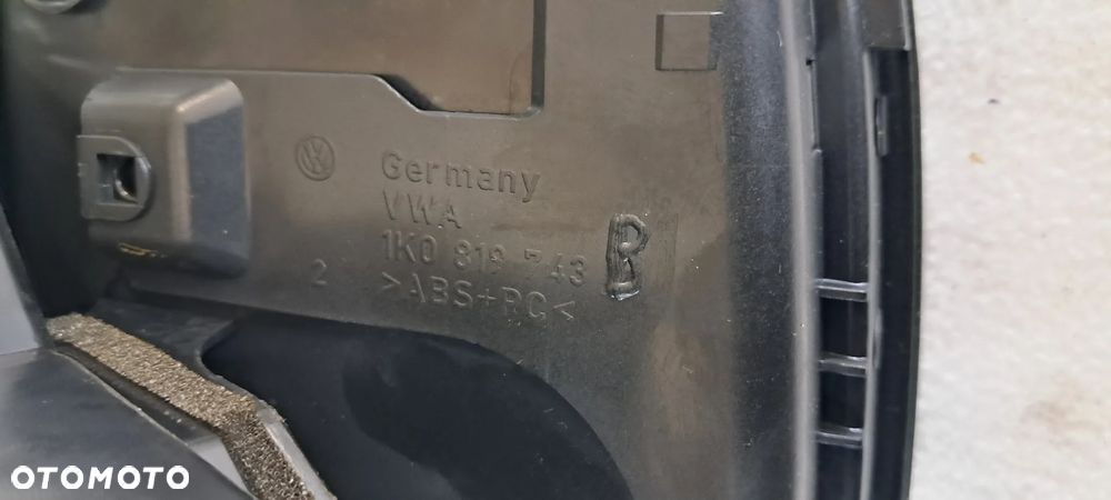 Kratka Nawiewu Środkowa Deski Konsoli VW Golf V 1K0819743B - 8
