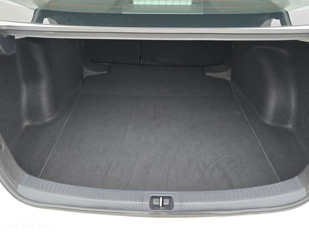 Toyota Corolla 1.5 Comfort MS - 34