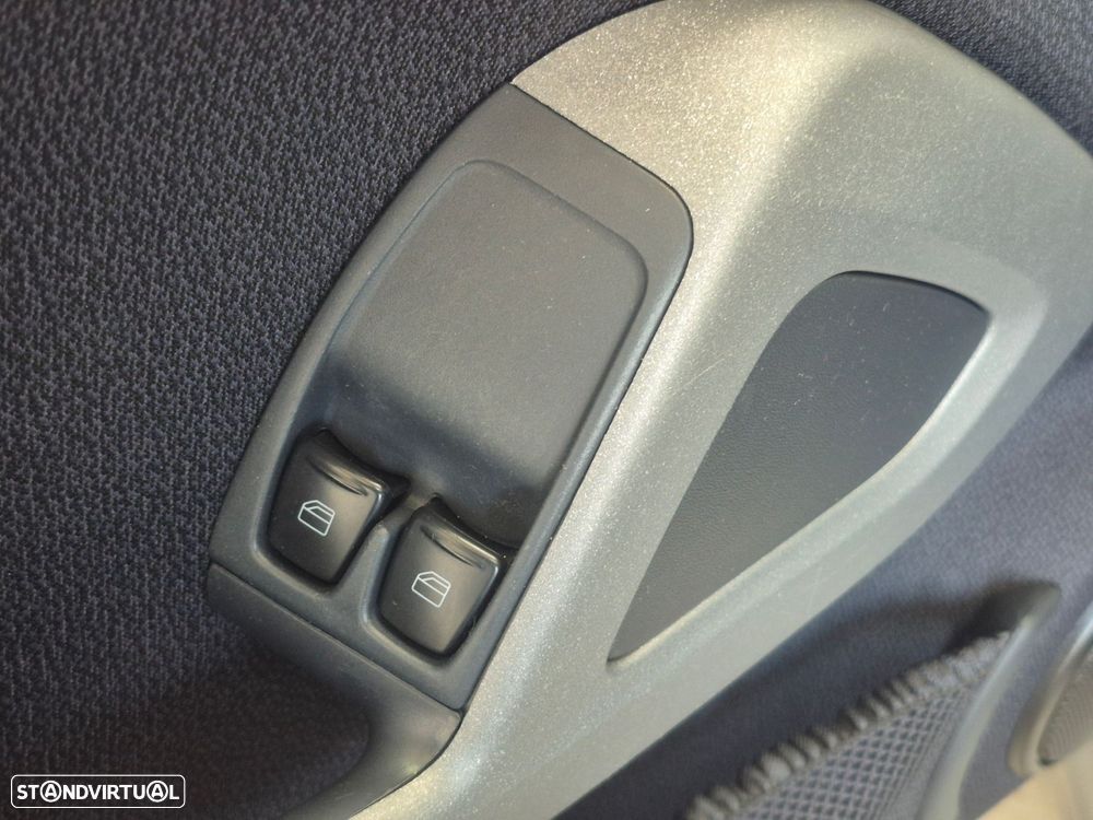 Smart ForTwo Coupé 1.0 mhd Pulse 71 Softouch - 12