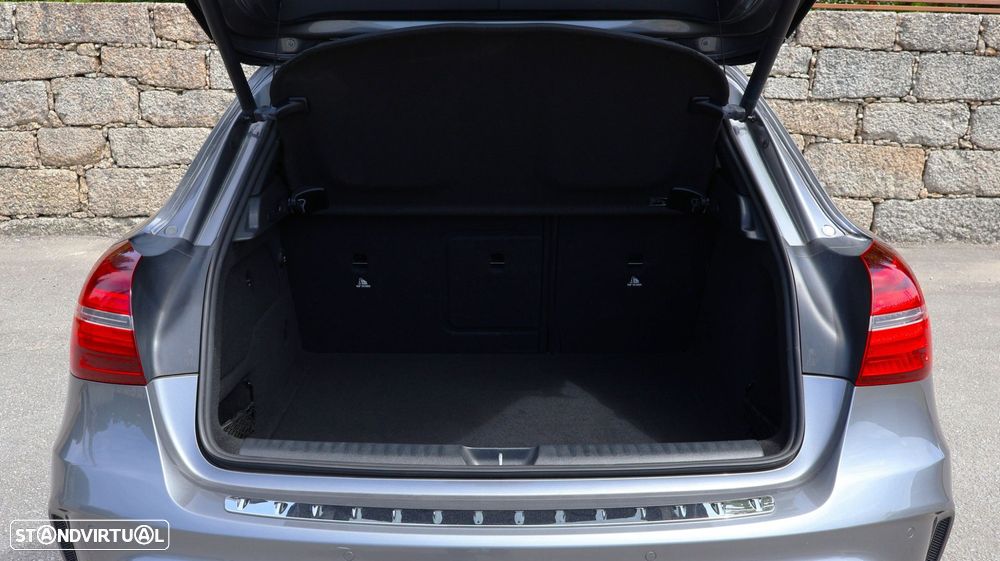 Mercedes-Benz GLA 220 - 39