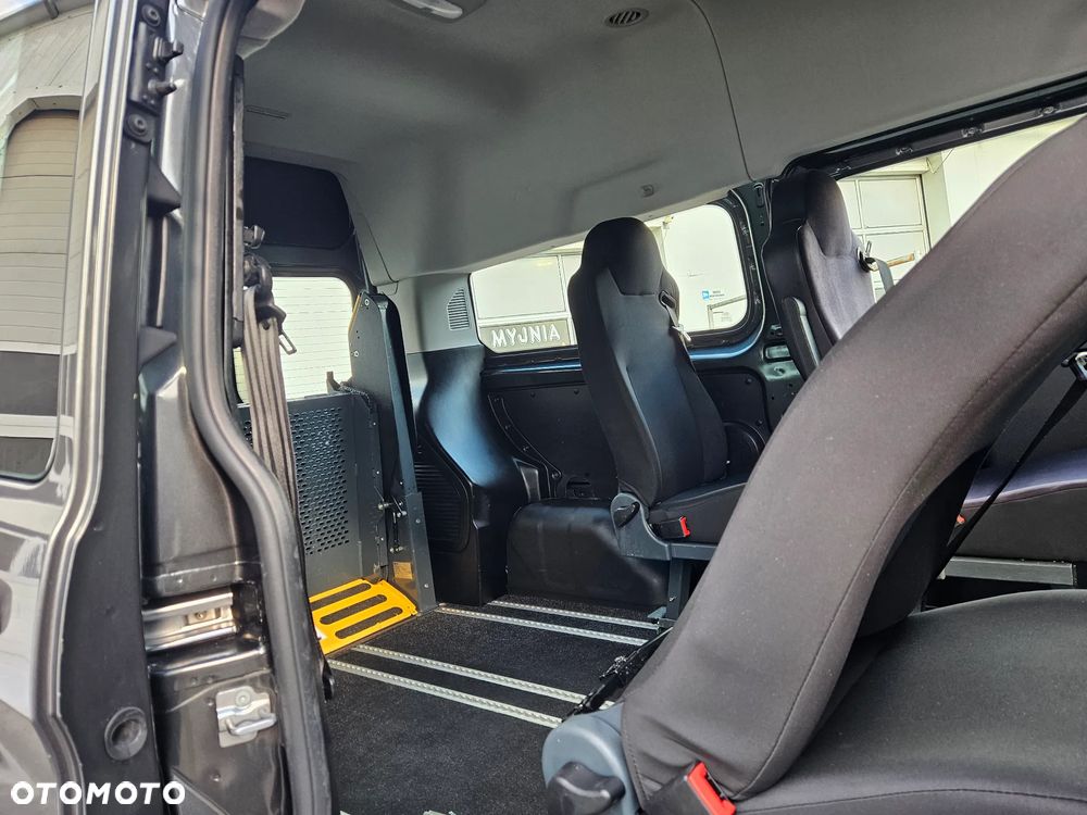 Ford Transit Custom - 19