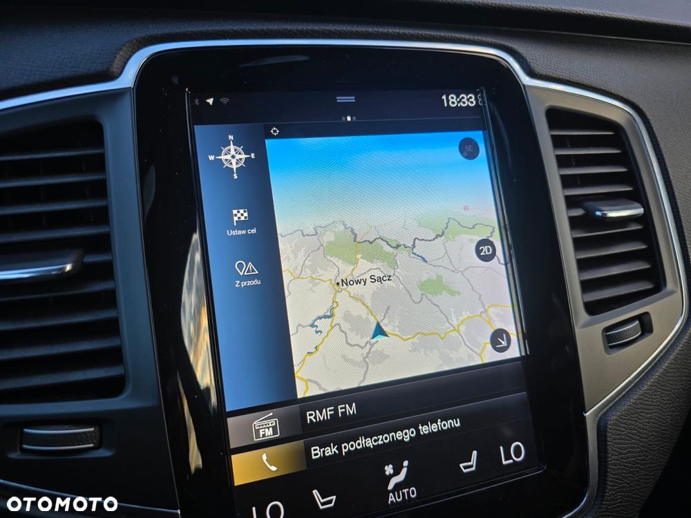 Volvo XC 90 D5 AWD Geartronic RDesign - 12