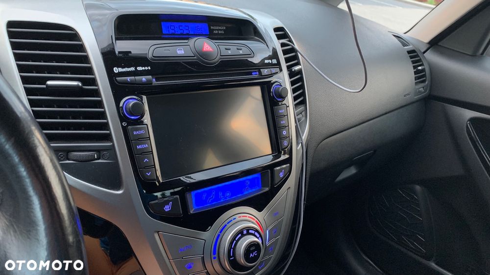 Hyundai ix20 1.4 BlueDrive Comfort - 12