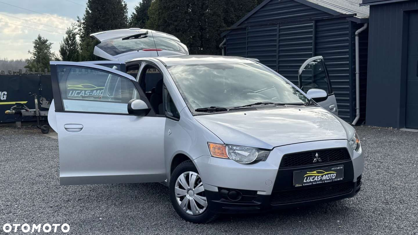 Mitsubishi Colt - 12