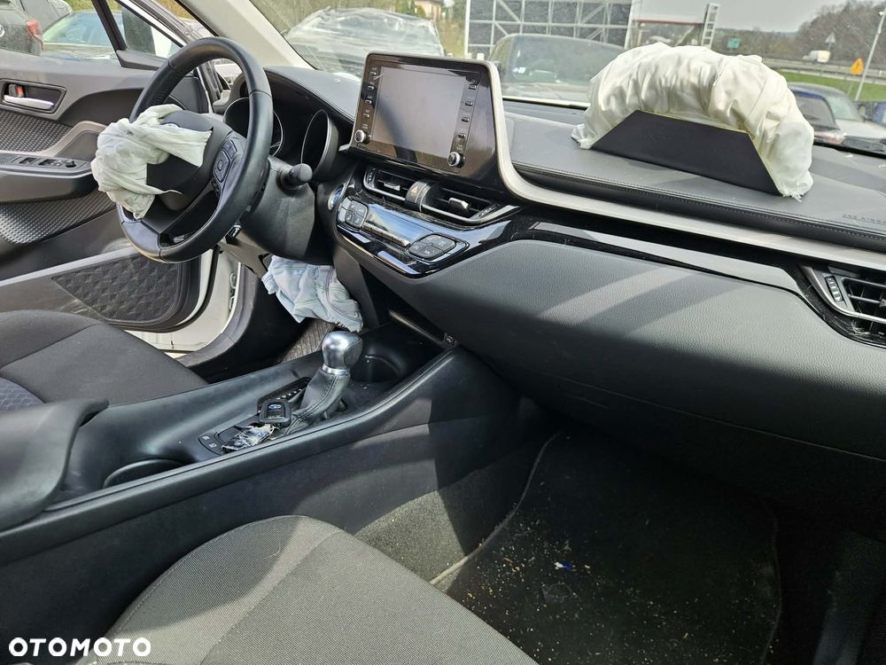 Toyota C-HR 1.8 Hybrid Prestige - 11