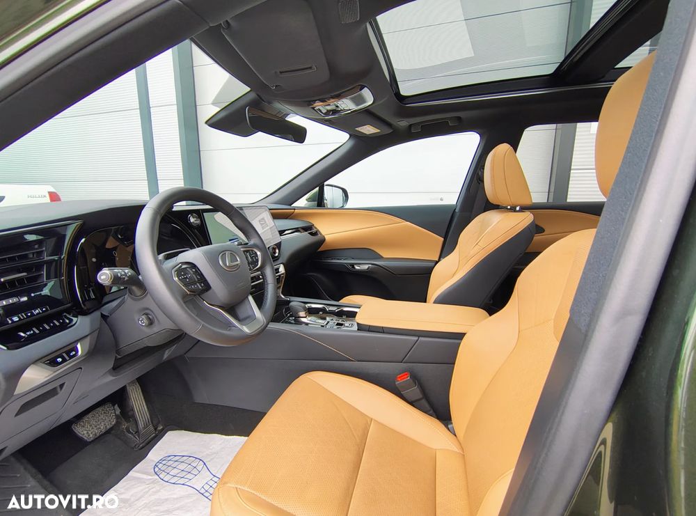 Lexus Seria RX 450h+ E-Four PHEV Executive - 8