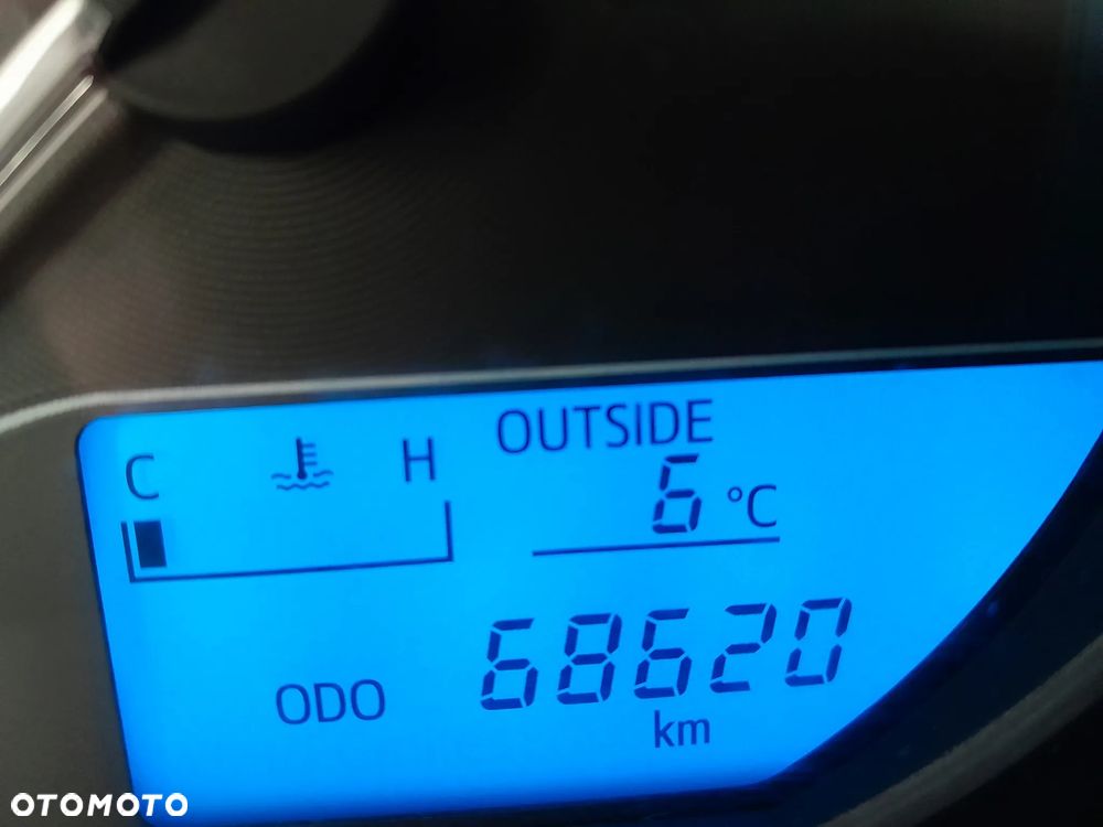 Toyota Auris 1.33 VVT-i Active - 23