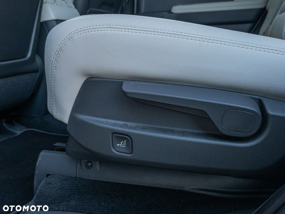 Hyundai Santa Fe 1.6 T-GDI HEV Platinum 4WD 7os - 36