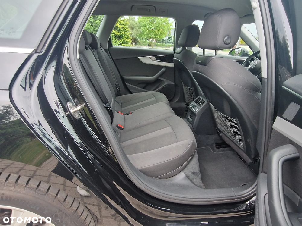 Audi A4 Avant 35 TFSI S tronic advanced - 16