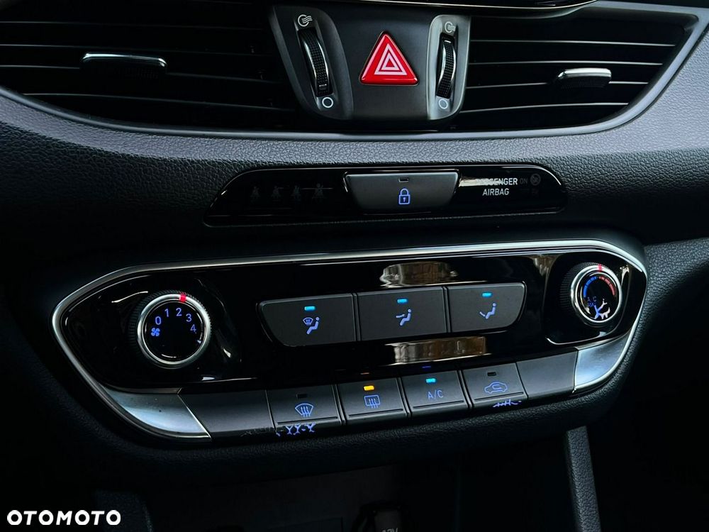 Hyundai i30 1.5 DPI Modern - 20