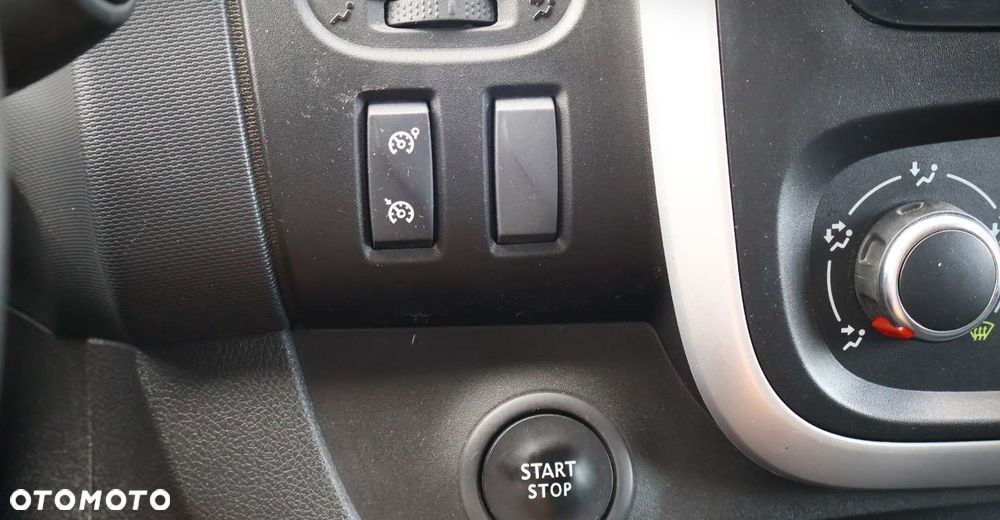 Renault Trafic - 27