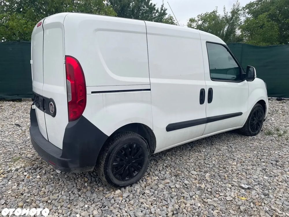 Fiat Doblo - 8