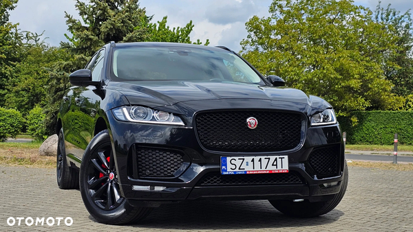 Jaguar F-Pace 2.0 i4D AWD Chequered Flag