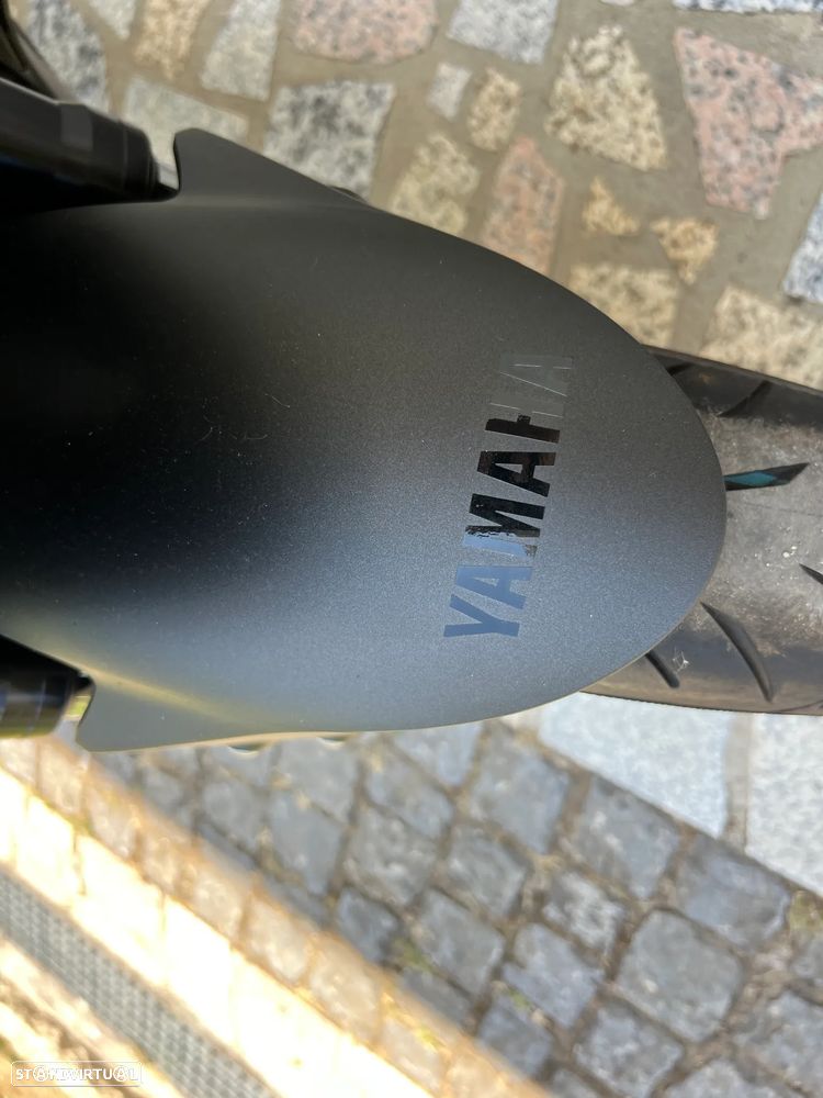 Yamaha R - 14