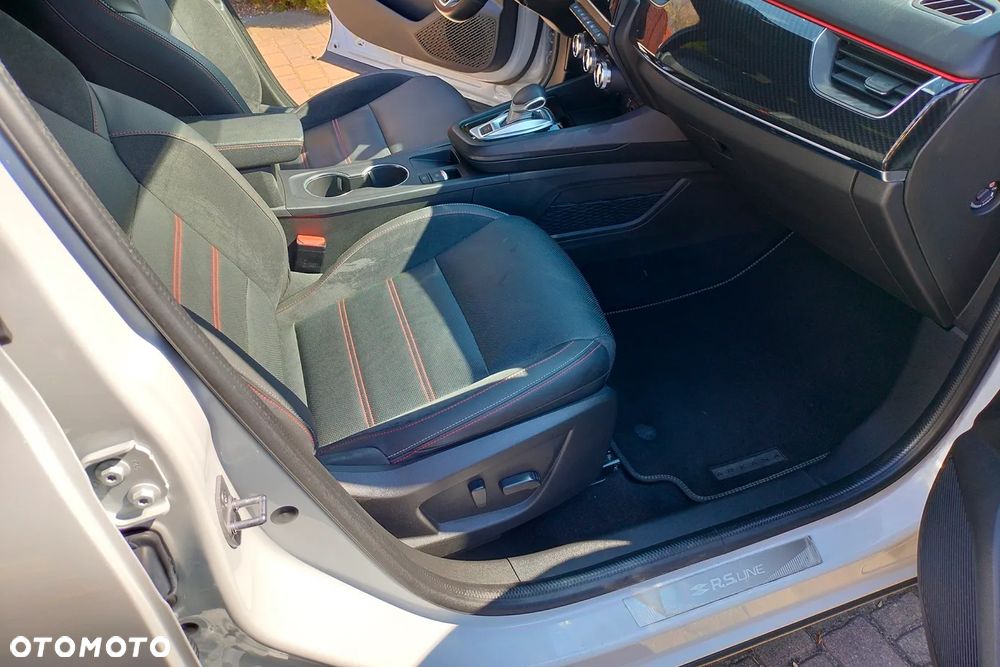 Renault Arkana 1.6 E-TECH R.S Line MMT - 12