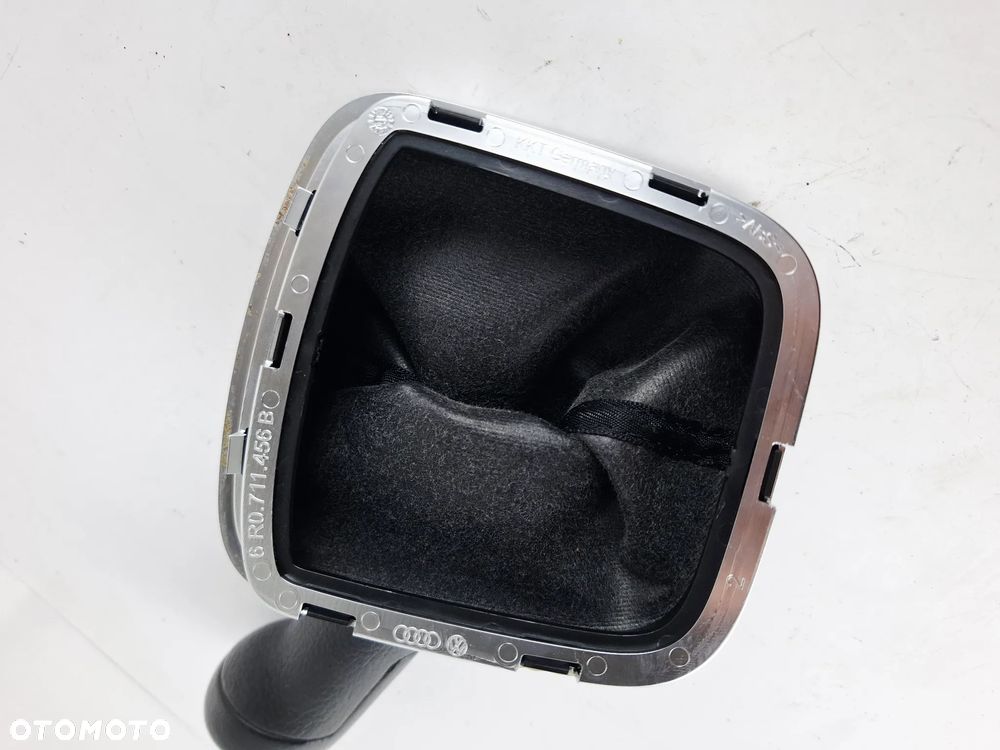 Gałka Mieszek Ramka Lewarka Zmiany Biegów VW Polo 6R 6R0711113D 6R0711456B - 7